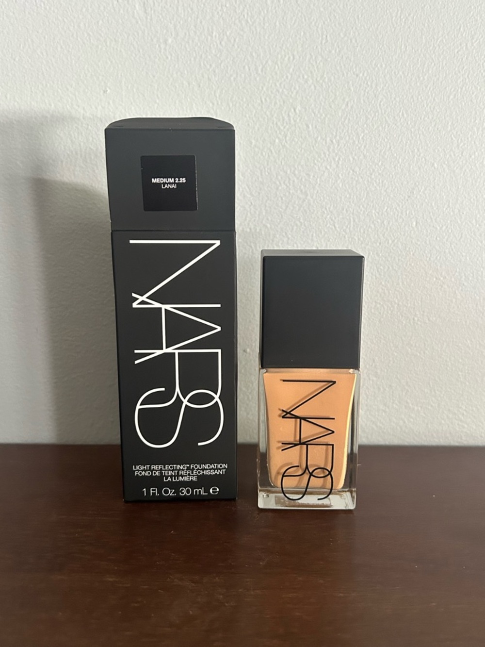 NARS Light Reflecting Foundation - Medium 2.25 Lanai